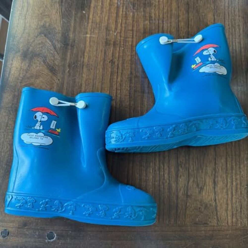 Vintage Snoopy Peanuts Blue Rain Boots Size 13